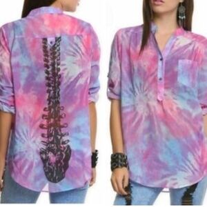 Iron Fist 3/4 Sleeve Tie-Dye Button-Up Shirt with Spine Design